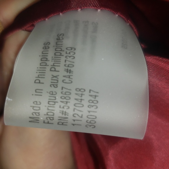 Victoria's Secret Glossy Red Tote - Picture 5 of 9